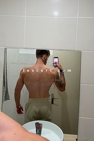 Jay - Escort Boy Sainte-Maxime