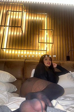 Viviana - Paris Escorts
