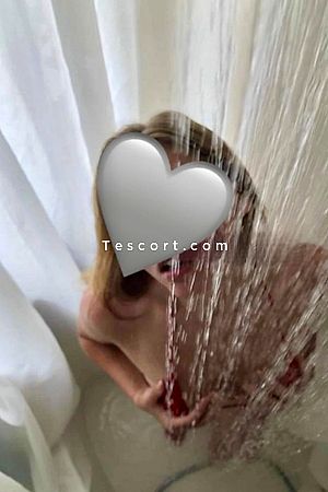 iLyana - Aubagne Escorts