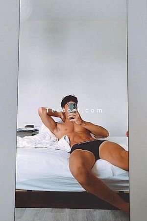 Leandro Massage - Rennes Boy Escorts