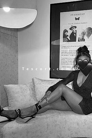 Kiimmy - Escort Girl Paris