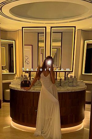 Lou - Escort Girl Paris