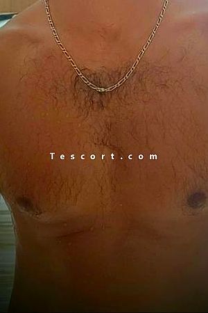 Lucas - Montpellier Boy Escorts