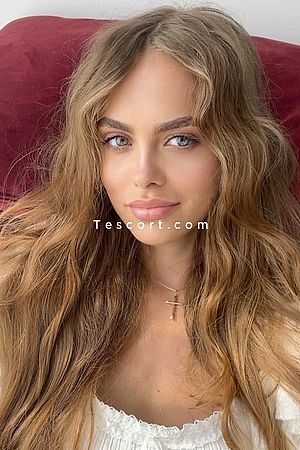 LETICIA - Escort Girl Paris