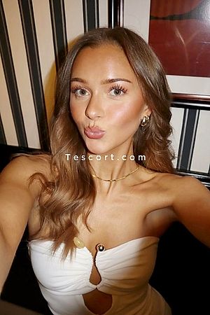 BRYDI - Paris Escorts