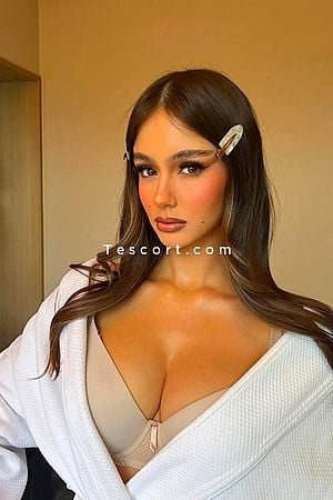 TYRI - Escort Girl Paris