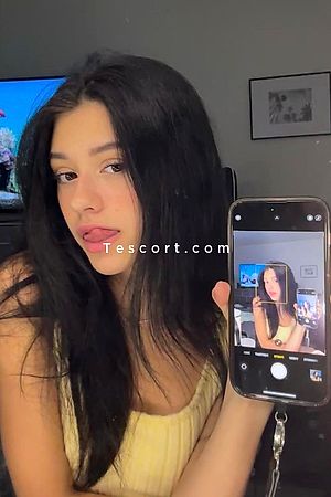 CANDUS - Paris Escorts