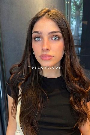 PRIMELA - Escort Girl Paris