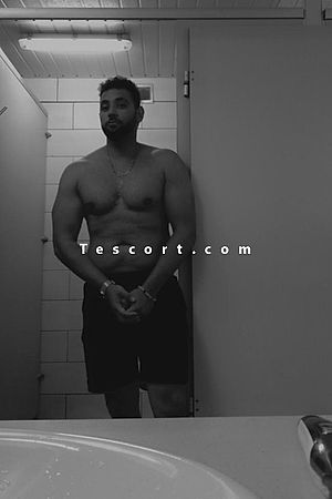 YAMI - Toulouse Boy Escorts