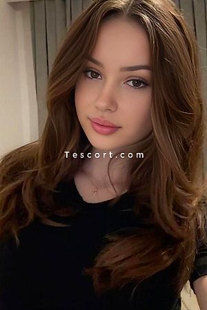 Mikky - Paris Escorts
