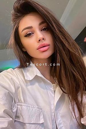 Mikky - Escort Girl Paris
