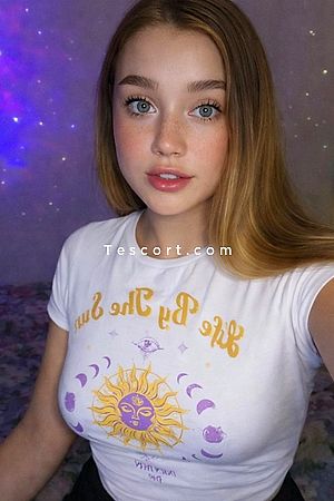 Fifi - Escort Girl Paris