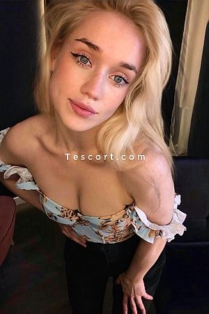 Fifi - Escort Girl Paris