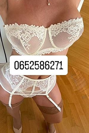 Carolina - Escort Girl Cognac