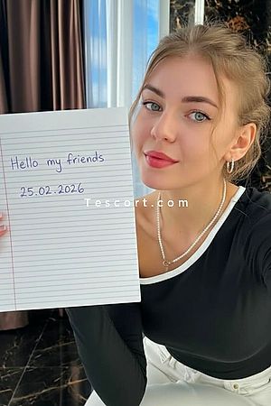 Molly PSE - Escort Girl Paris