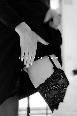 Eve Reve - Paris Escorts