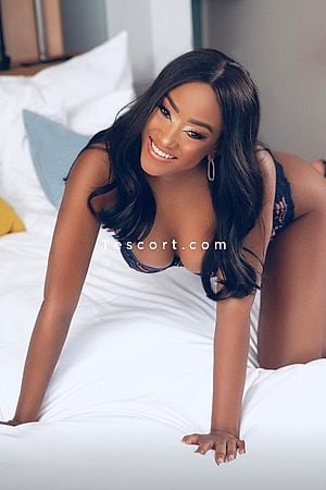 Mia - Monaco Escorts