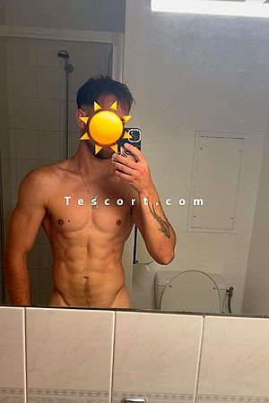 Qallain - Escort Boy Rennes