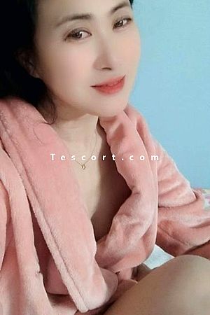 linxou - Issy-les-moulineaux Escorts