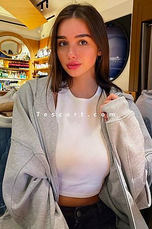 NICOLE - Paris Escorts