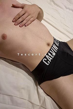 yoyo - Monaco Boy Escorts