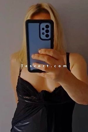 Lola42 - Escort Girl Roanne