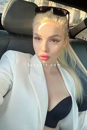 Dakota - Paris Escorts