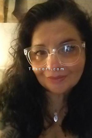 Sarah - Orléans Escorts