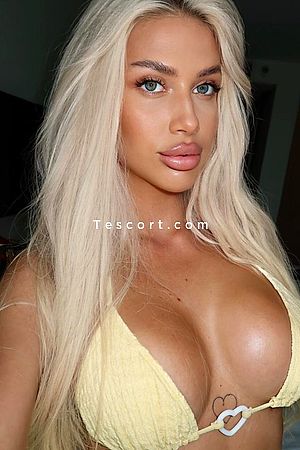 Lizy - Lille Escorts