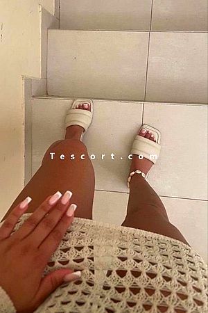 Meyla - Strasbourg Escorts