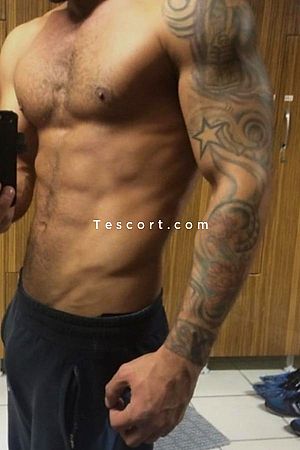 RobertoG - Escort Boy Nice