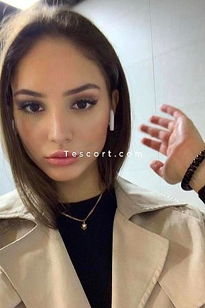 VERA parleFrancais DUO - Escort Girl Paris