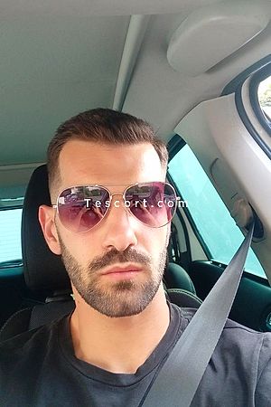 Mika34430 - Montpellier Boy Escorts