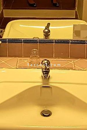 Elena - Escort Girl Marseille