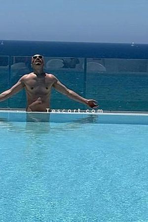 Thera - Toulouse Boy Escorts