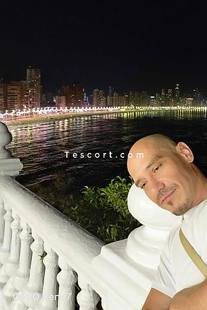 Thera - Toulouse Boy Escorts