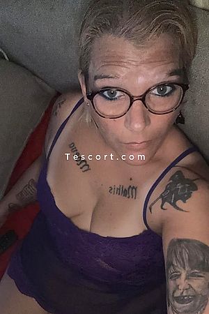 Carine - Metz Escorts