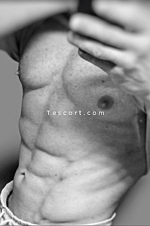 Tom - Aix-En-Provence Boy Escorts