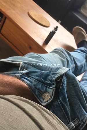 Masseur65 - Escort Boy Lourdes