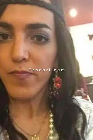 Lauratv - Escort Trans Versailles