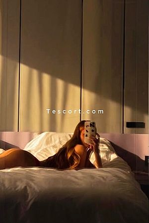 Sara - Escort Girl Paris