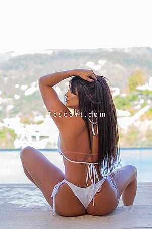 Mia fontes - Escort Girl Paris