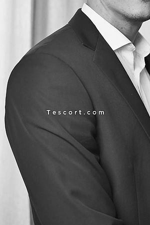 Samii - Paris Boy Escorts