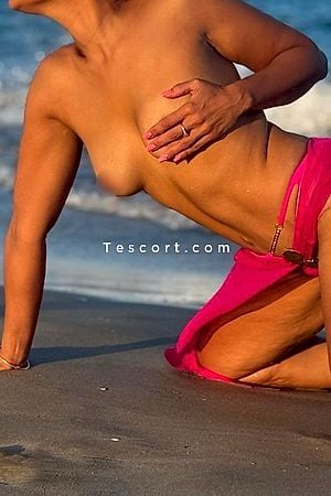 Maitresse Melia - Agde Escorts