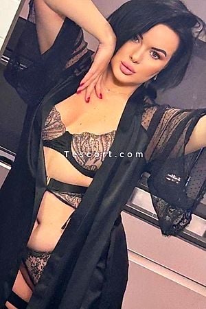 Jenifer - Paris Escorts