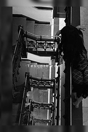 PeLuCyNhA - Antibes Escorts