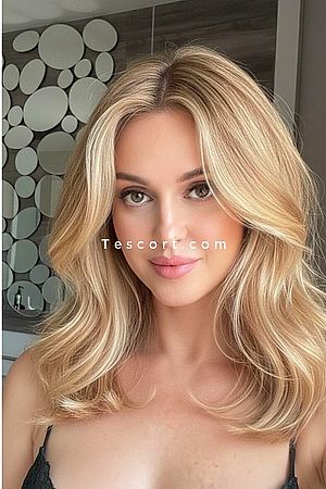 Sofia - Paris Escorts