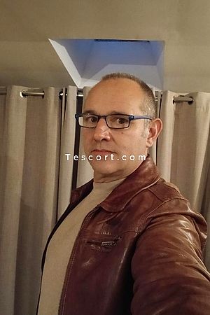 Jerom - Escort Boy Aix-En-Provence