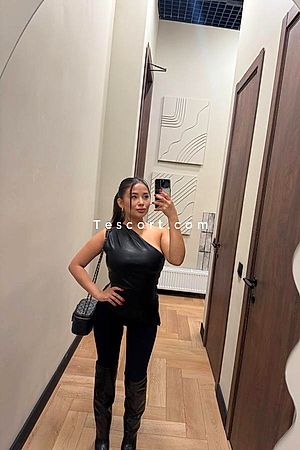 Diana - Paris Escorts