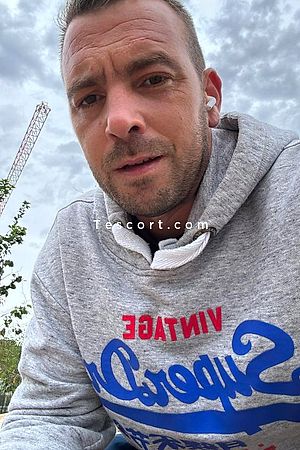 Romano - Lyon Boy Escorts